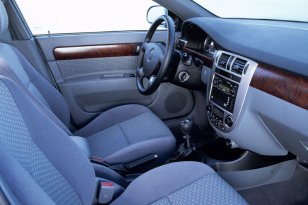 Daewoo Nubira 2003 - 2004