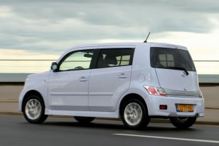 Daihatsu Materia 2007 - 2011