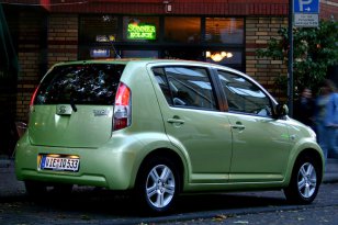 Daihatsu Sirion 2005 - 2012