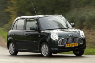 Daihatsu Trevis 2006 - 2011