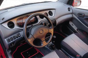 Daihatsu Young RV 2001 - 2007