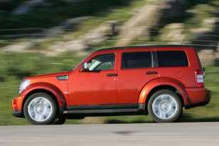 Dodge Nitro 2007 - 2010