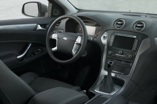 Ford Mondeo 2010 - 2014