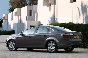 Ford Mondeo 2010 - 2014