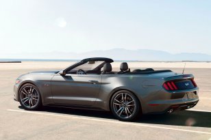 Ford Mustang 2015