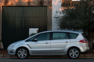 Ford S-MAX 2010