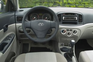 Hyundai Accent 2006 - 2009