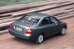 Hyundai Elantra 2000 - 2003