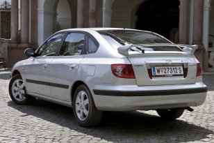 Hyundai Elantra 2003 - 2006