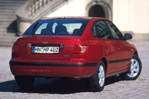 Hyundai Elantra 2003 - 2006