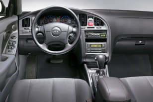 Hyundai Elantra 2003 - 2006