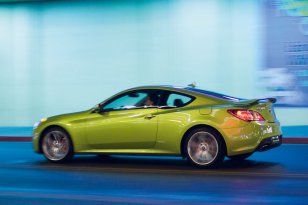 Hyundai Genesis 2010 - 2013