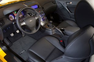 Hyundai Genesis 2010 - 2013