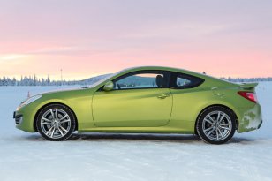 Hyundai Genesis 2010 - 2013