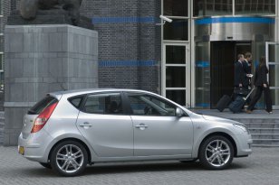 Hyundai i30 2007 - 2010