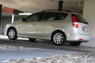 Hyundai i30 2010 - 2012