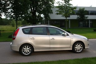 Hyundai i30 2010 - 2012