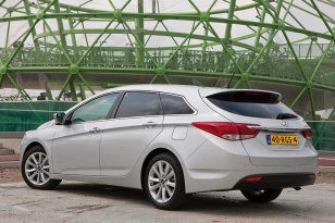 Hyundai i40 2011