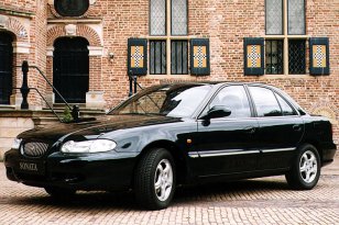 Hyundai Sonata 