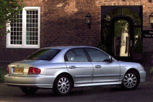 Hyundai Sonata 2001 - 2005