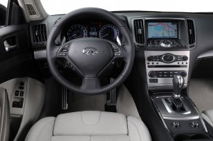 Infiniti Q60 2013