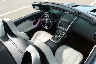 Jaguar F-Type 2013
