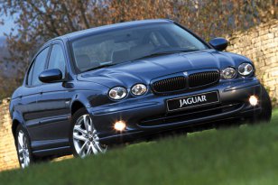 Jaguar X-Type 