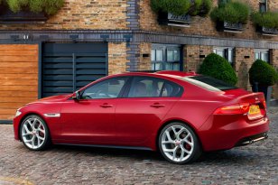 Jaguar XE 2014