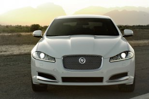 Jaguar XF 2011