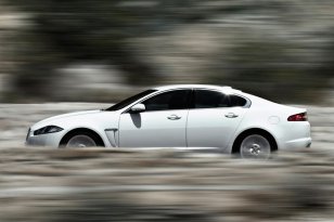 Jaguar XF 2011
