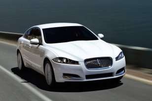 Jaguar XF 2011