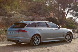 Jaguar XF 2012