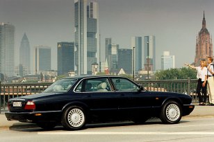 Jaguar XJ 1997 - 2003