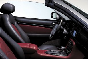 Jaguar XK 2002 - 2006