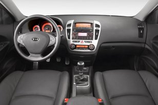 Kia Ceed 2008 - 2010