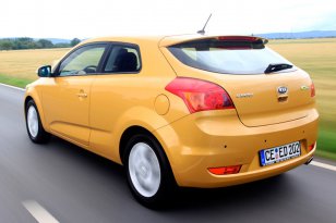 Kia Ceed 2011 - 2012