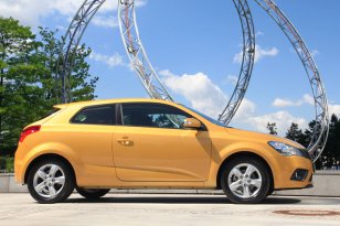 Kia Ceed 2011 - 2012