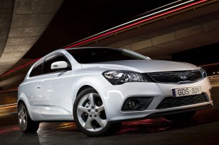 Kia Ceed 2011 - 2012