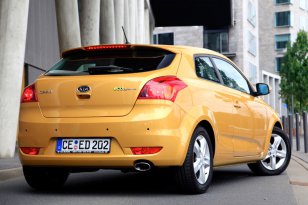 Kia Ceed 2011 - 2012