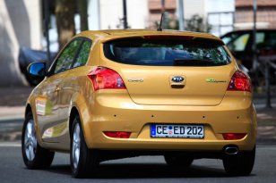 Kia Ceed 2011 - 2012