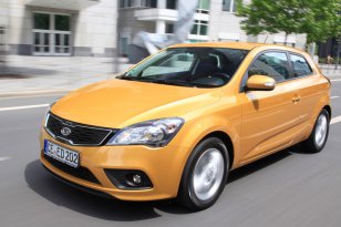 Kia Ceed 2011 - 2012