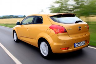 Kia Ceed 2011 - 2012