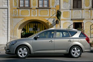 Kia Ceed 2009 - 2012