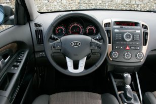 Kia Ceed 2009 - 2012