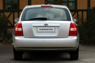 Kia Cerato 2004 - 2007