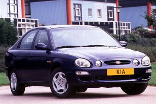 Kia Shuma 