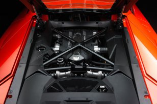 Lamborghini Aventador 2011