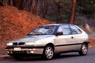 Lancia Delta HPE