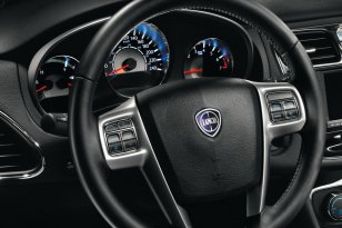 Lancia Flavia 2012 - 2015