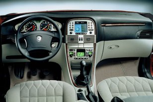 Lancia Lybra 1999 - 2001